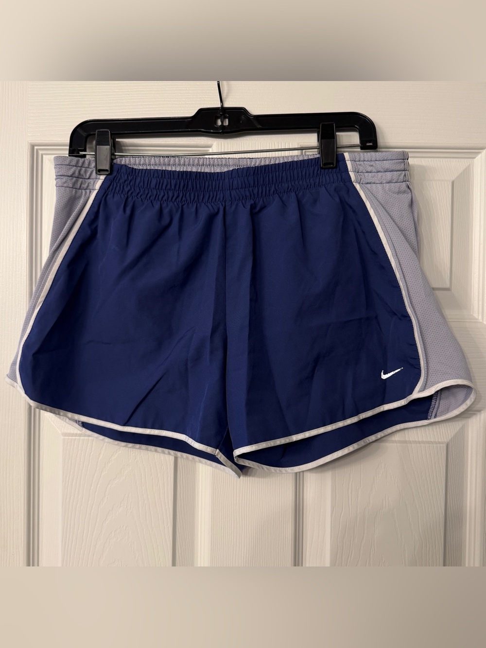 Nike Tempo Dri-Fit Lined Running Shorts Women L - Blue with white trim